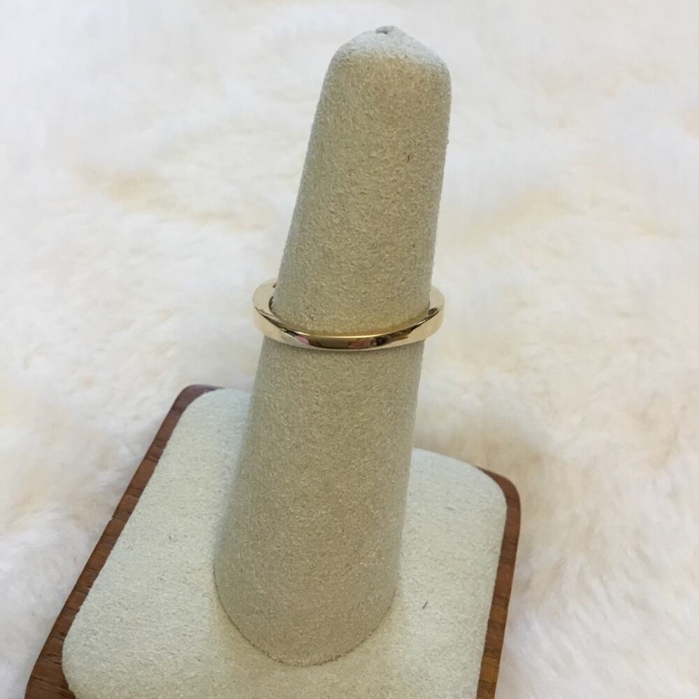 Gold Oval Stone Wrapped Ring - Picture 6 of 10